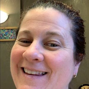 Meet your Posher, Stacey